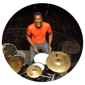 Lamine Ndiaye batterie professeur cours musique et équilibre cours de musique école de musique musiques actuelles loiret orléans